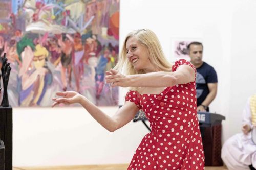 Anne Dietrich in der Galerie Flox, Dresden (Foto: Uwe Nimmrichter)